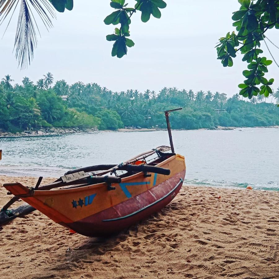 Moon River Surf Beach Cabana Tangalle Exterior photo